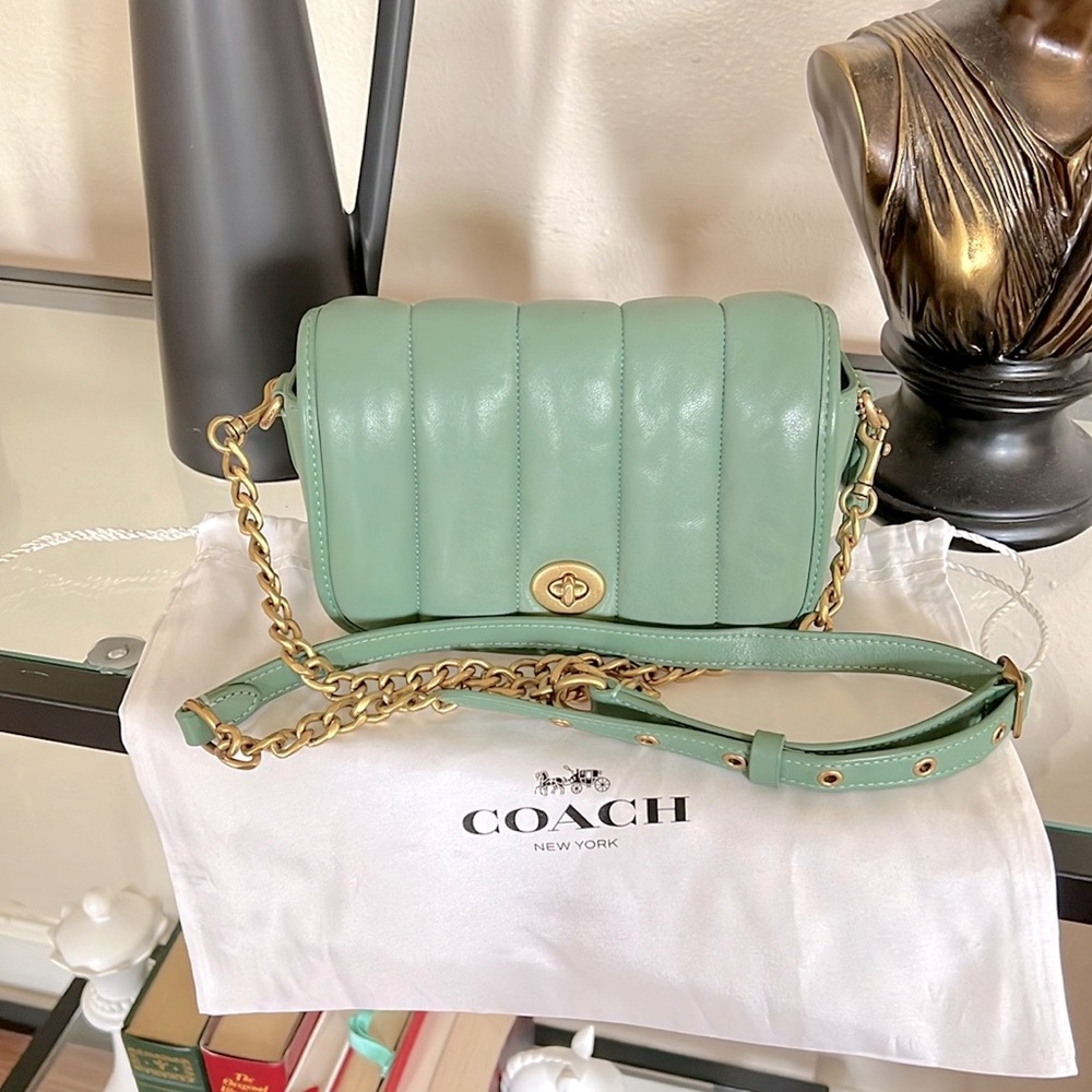 Coach Dinky 18 With Quilting Crossbody Chain